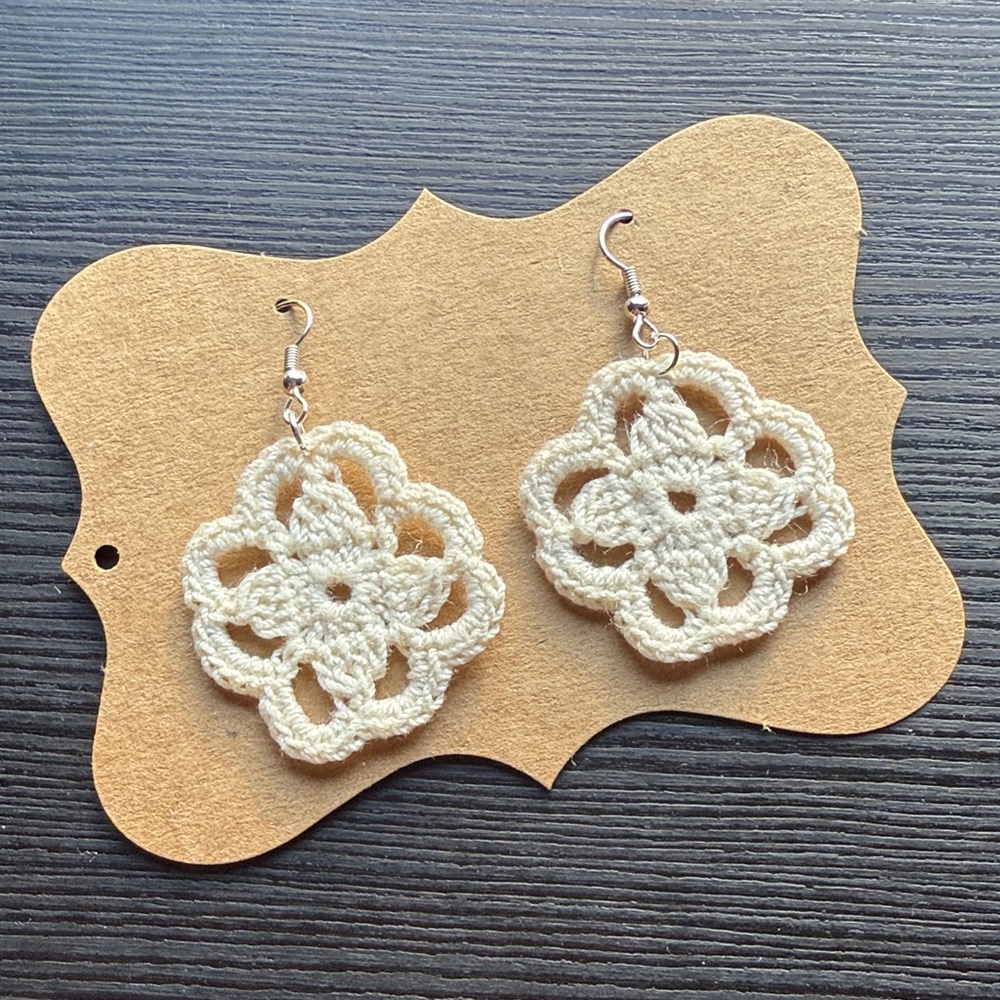 Handmade Elegant Cream Christmas Crochet Flower Earrings